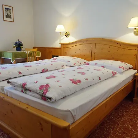 Bed & Breakfast Garni Flurida Badia (South Tyrol)