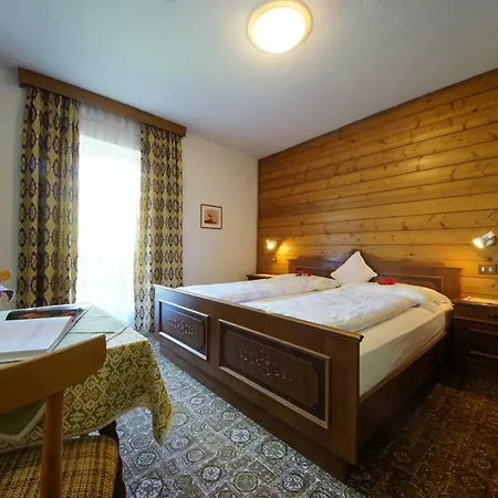 Bed & Breakfast Garni Flurida